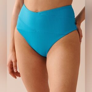 NWT La Vie en Rose Textured High Waisted Bikini Bottoms